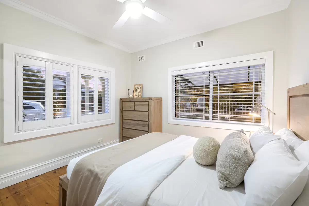 50 Croydon Avenue, Croydon Sold by Rich & Oliva - image 3