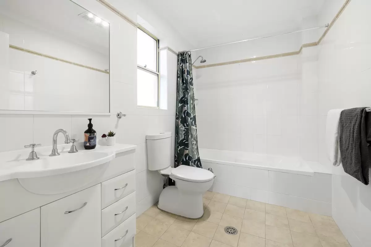 4 Terrace Lane, Dulwich Hill Leased by Rich & Oliva - image 13