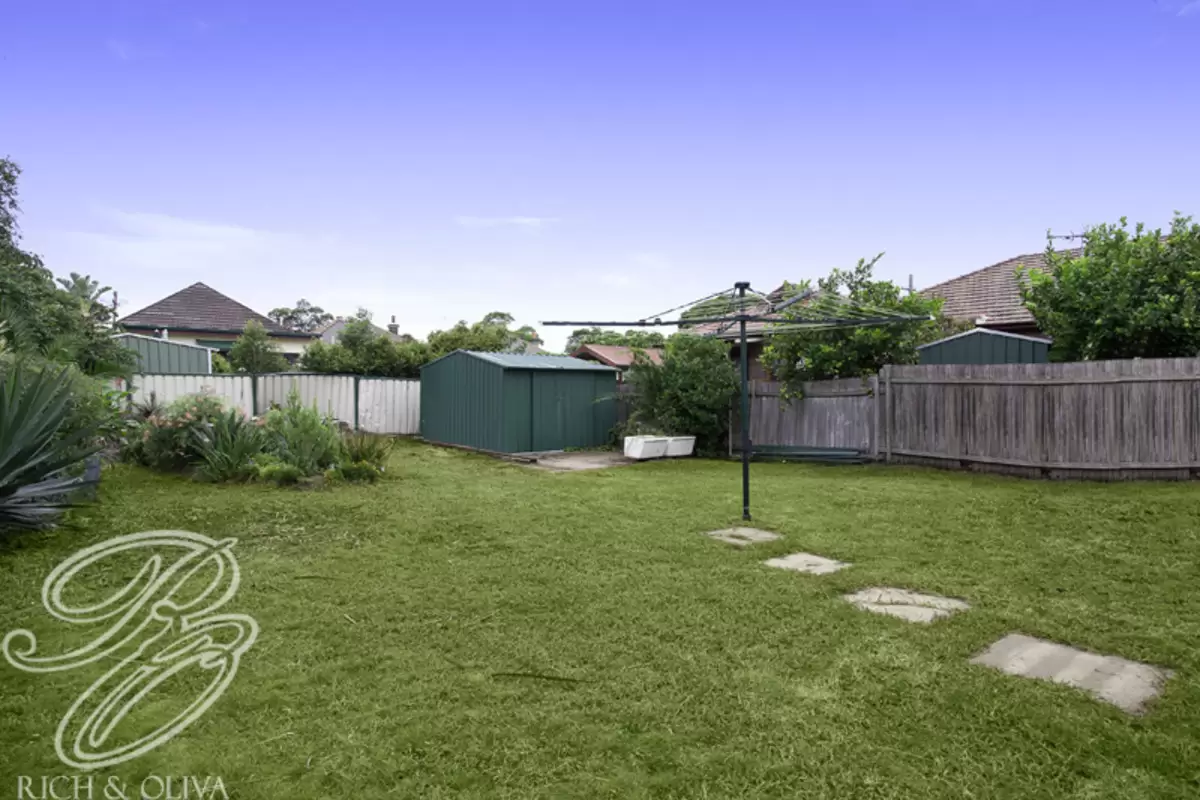 22 Waratah, Croydon Park Sold by Rich & Oliva - image 2