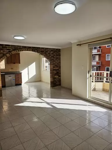 2/31-33 Pile Street, Marrickville Leased by Rich & Oliva