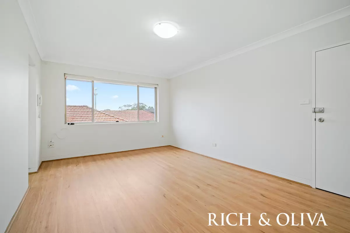 4/29 Dunmore Street.,, Croydon Park Leased by Rich & Oliva - image 2