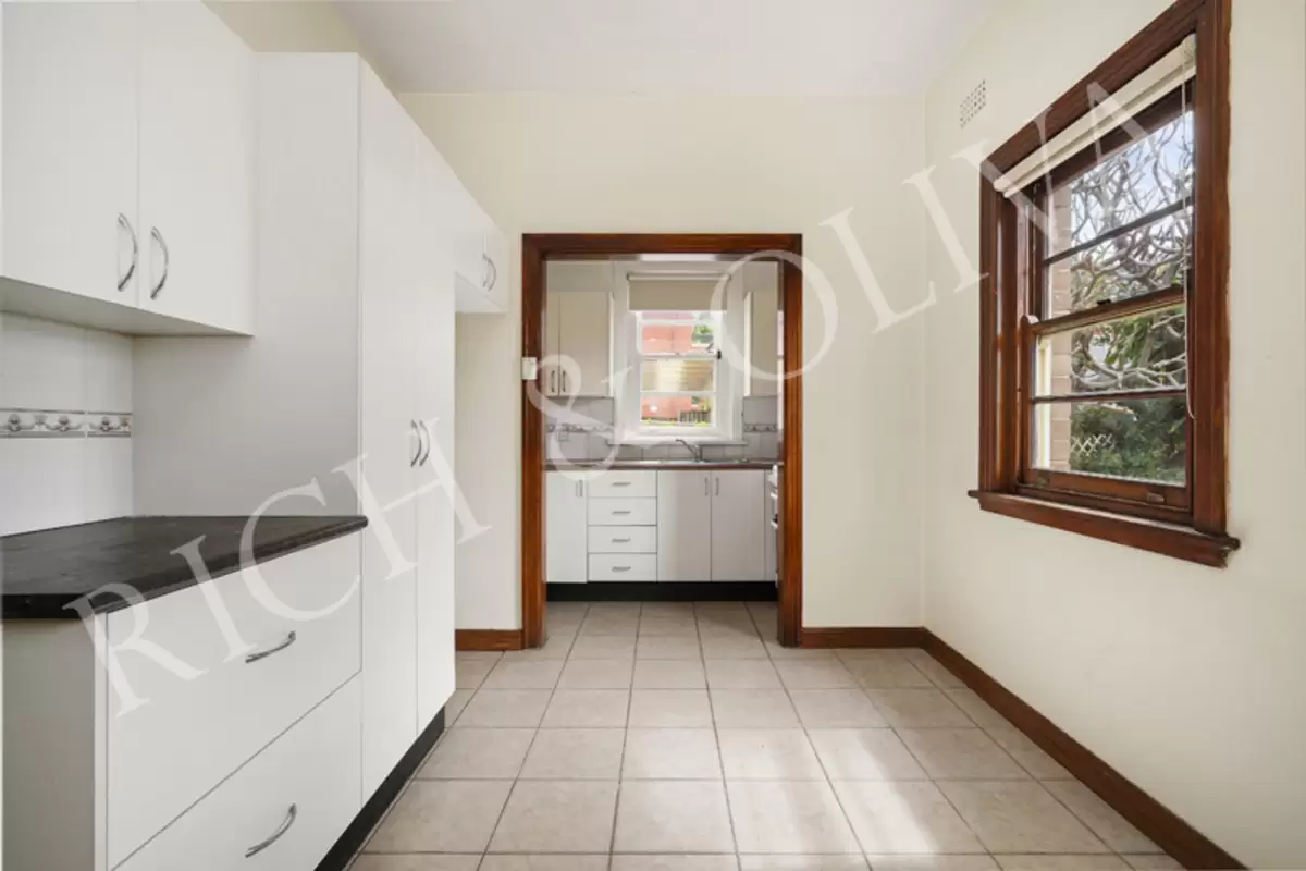 3/157 Norton Street, Ashfield Leased by Rich & Oliva - image 2