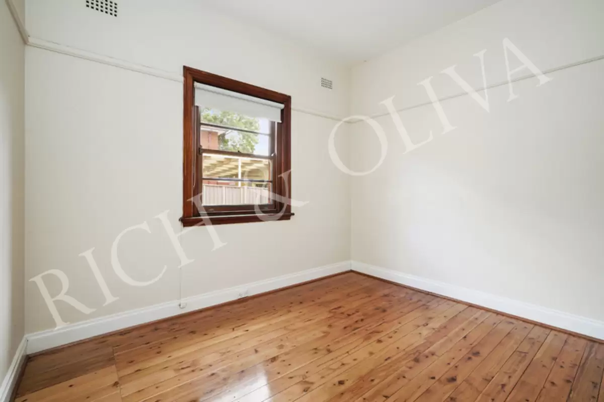 3/157 Norton Street, Ashfield Leased by Rich & Oliva - image 5