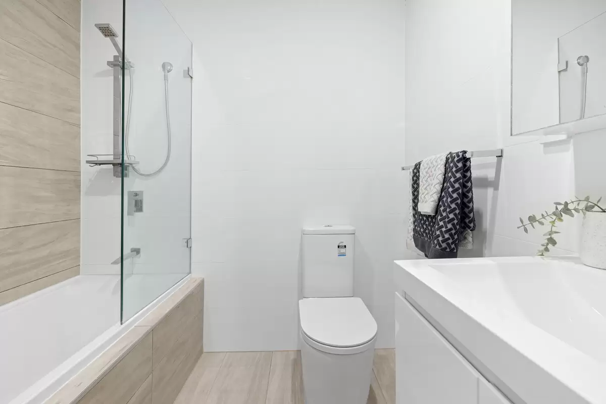 28/50 Loftus Crescent, Homebush Sold by Rich & Oliva - image 12