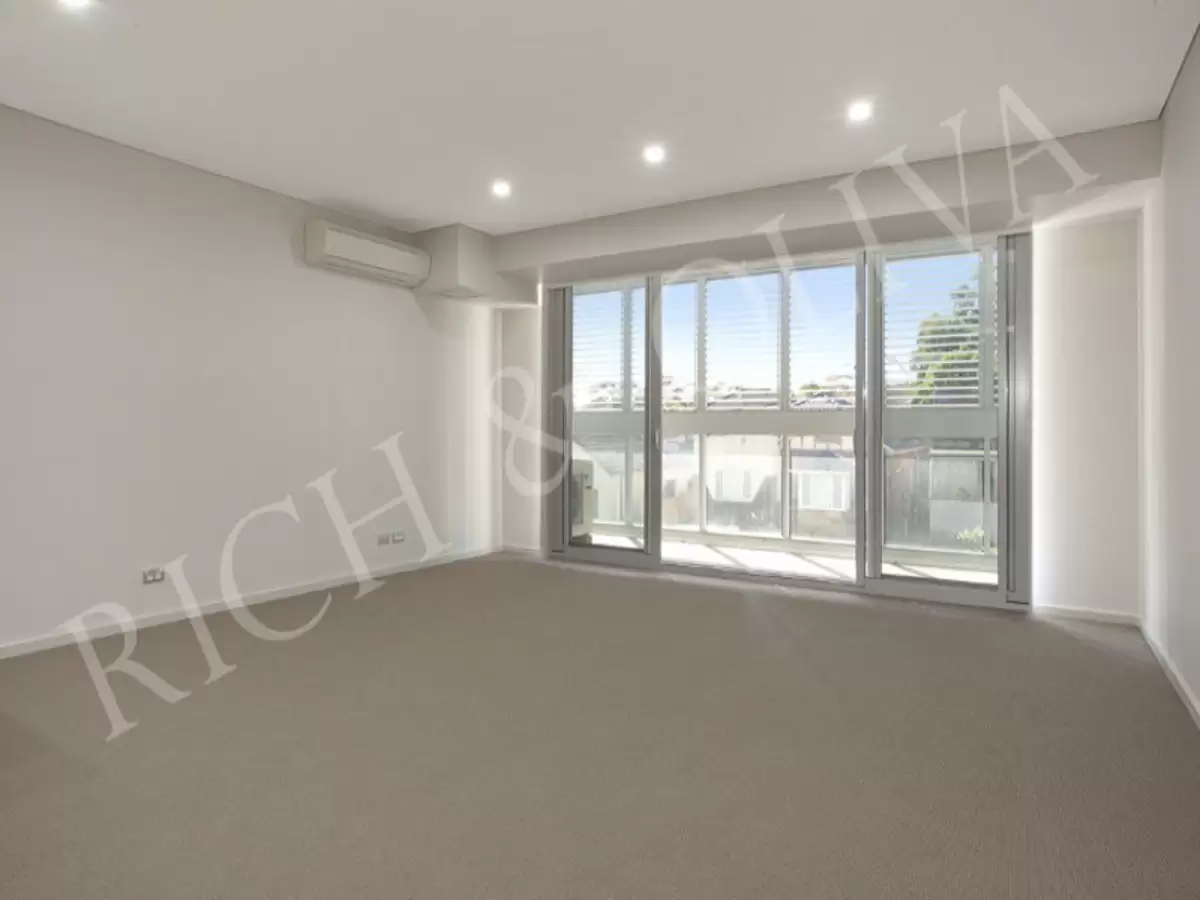 102/4 Broughton Street, Canterbury Leased by Rich & Oliva - image 2