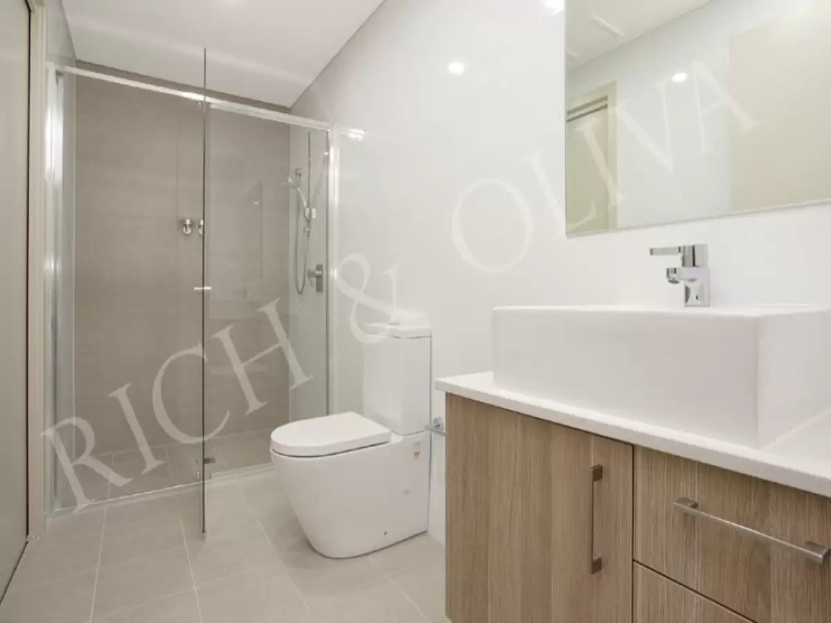 102/4 Broughton Street, Canterbury Leased by Rich & Oliva - image 4