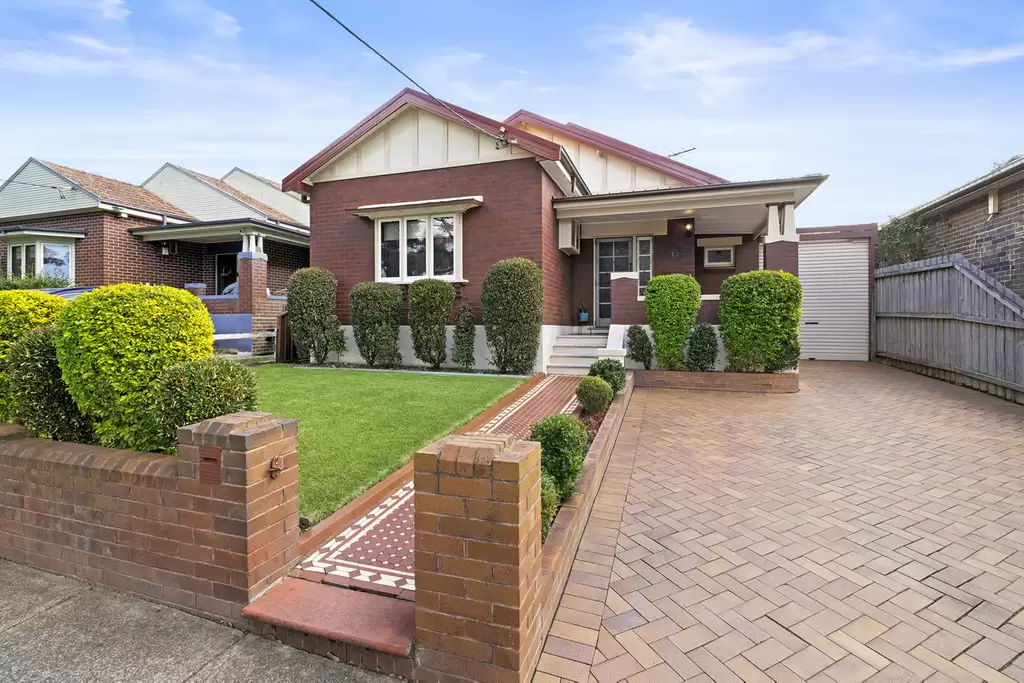 13 Acton Street, Croydon Sold by Rich & Oliva