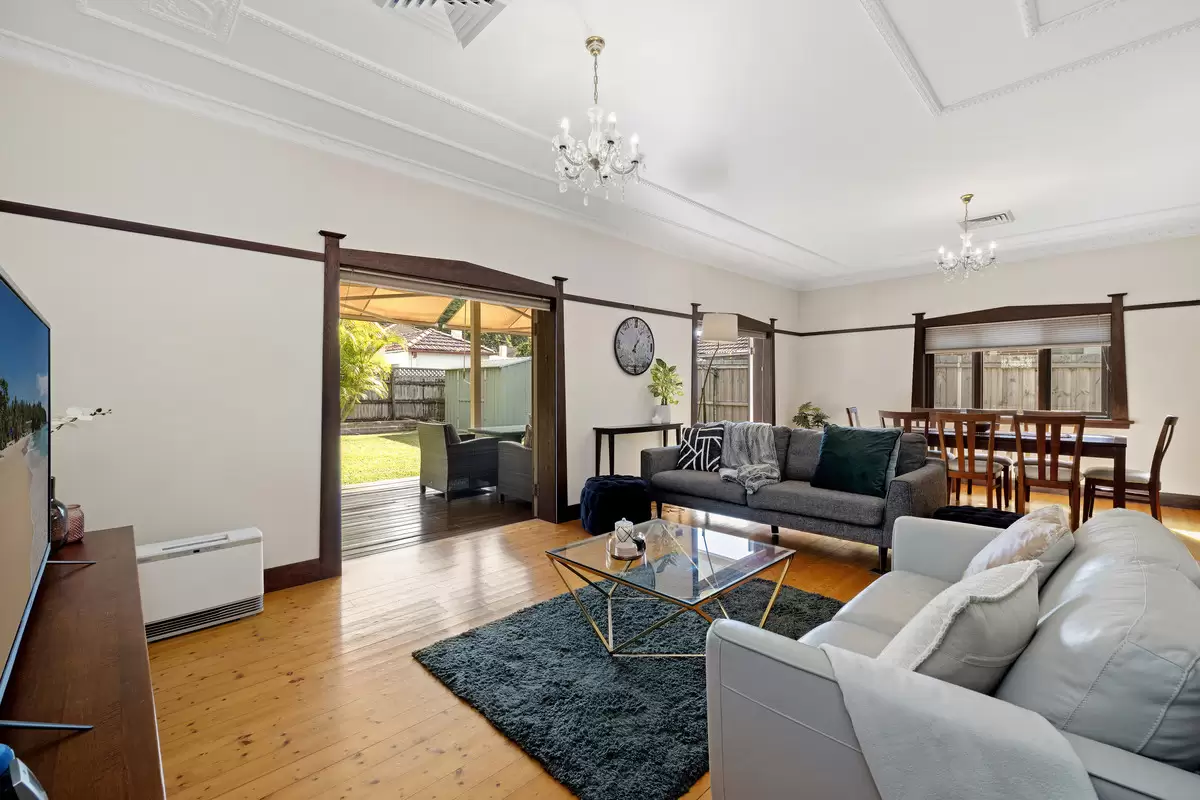 13 Acton Street, Croydon Sold by Rich & Oliva - image 16
