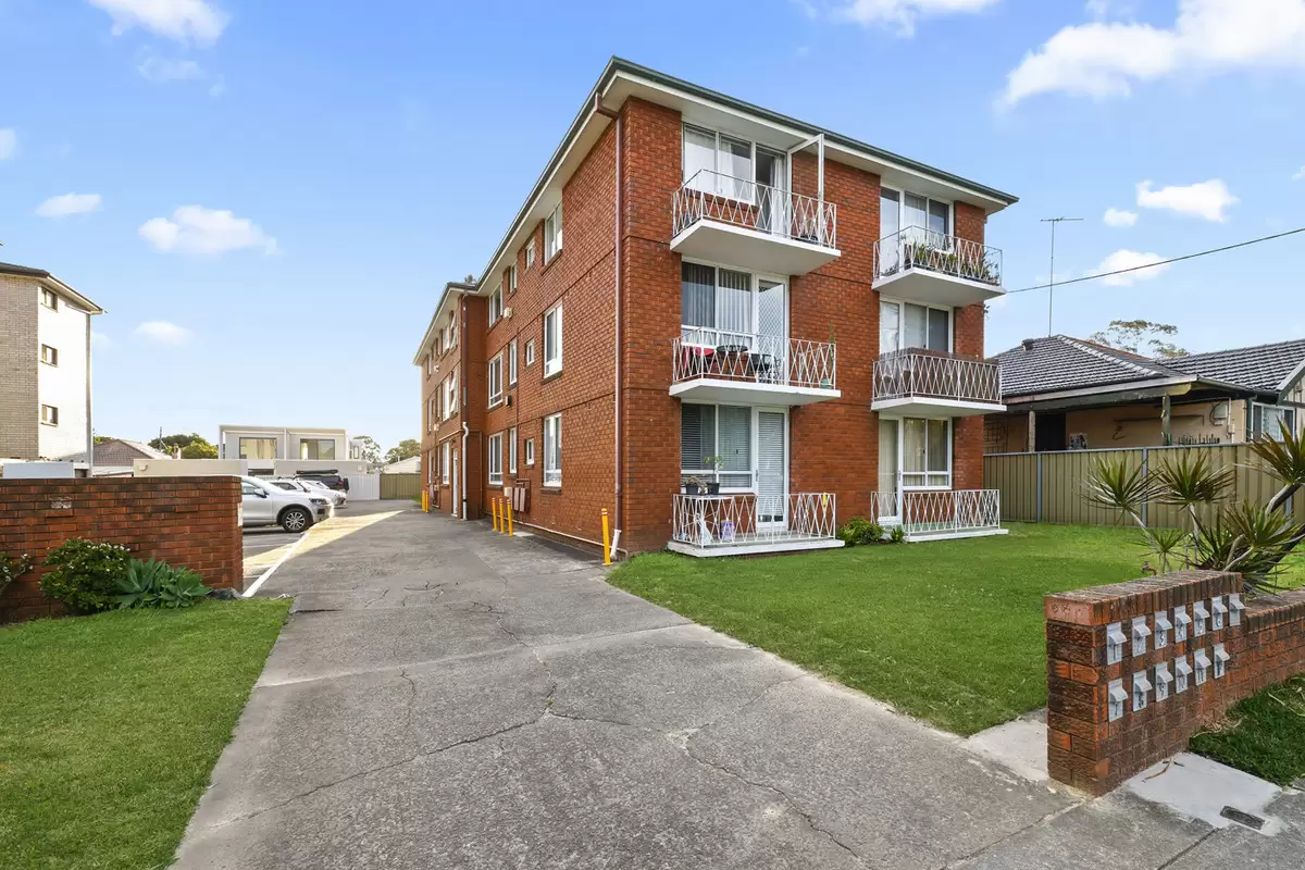 2/37-39 Clyde Street, Croydon Park Sold by Rich & Oliva - image 5