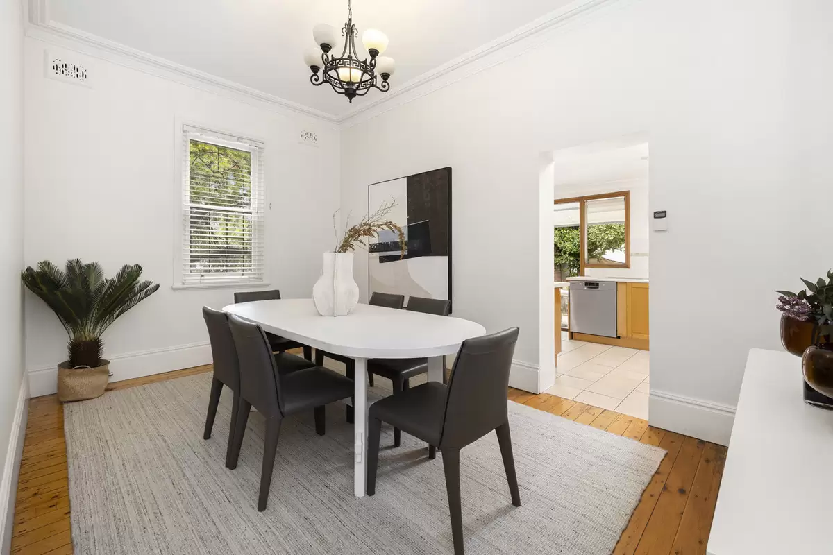 41 Moncur Street, Marrickville Sold by Rich & Oliva - image 11