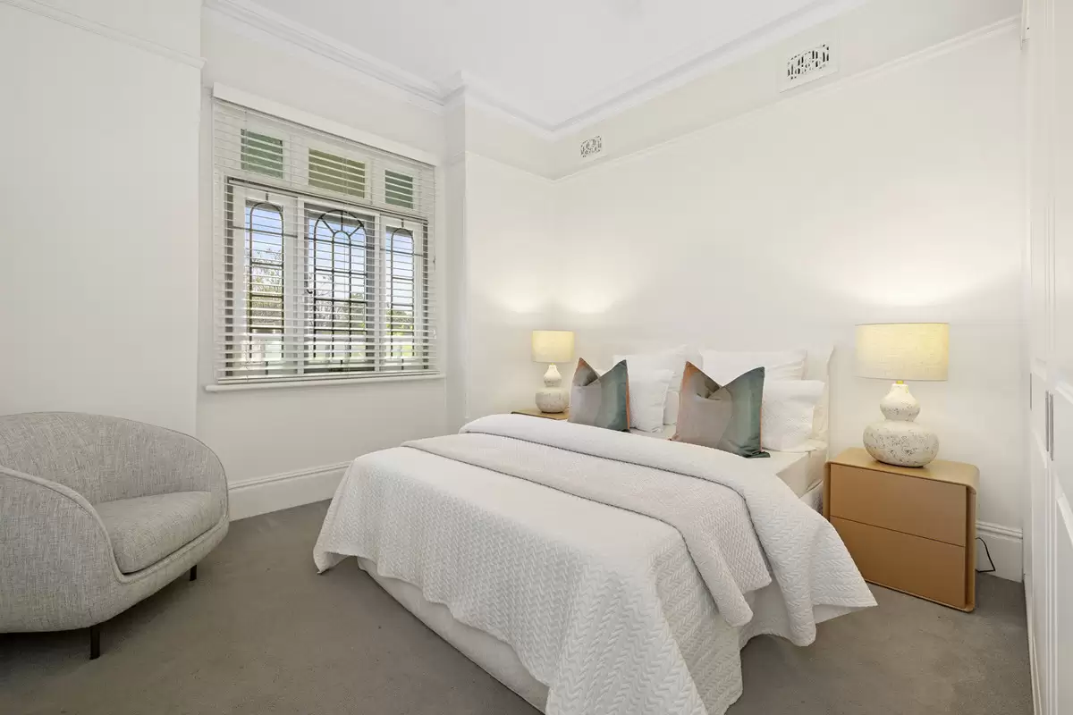41 Moncur Street, Marrickville Sold by Rich & Oliva - image 4