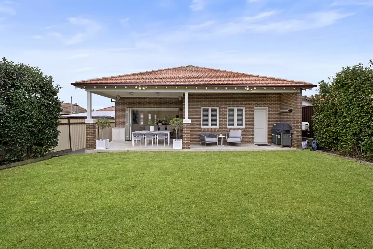 29 Howard Street, Canterbury Sold by Rich & Oliva - image 19