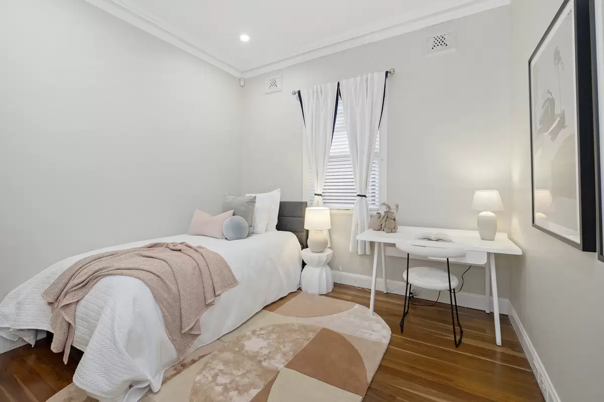 29 Howard Street, Canterbury Sold by Rich & Oliva - image 6