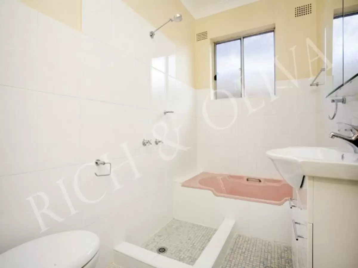 4/6 Queensborough Road, Croydon Park Leased by Rich & Oliva - image 6