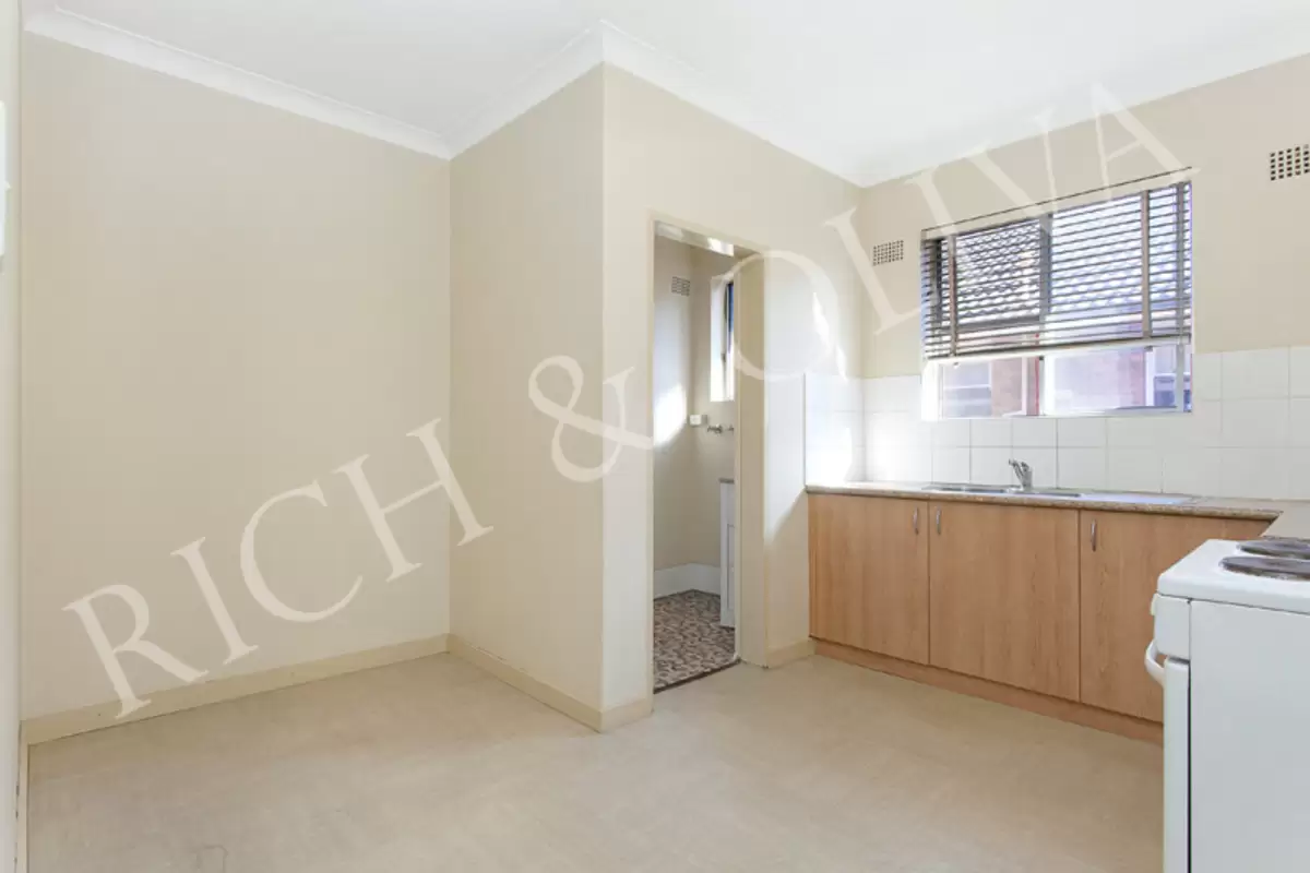 4/6 Queensborough Road, Croydon Park Leased by Rich & Oliva - image 3