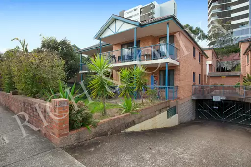 12/8-10 Gloucester Avenue, Burwood Leased by Rich & Oliva