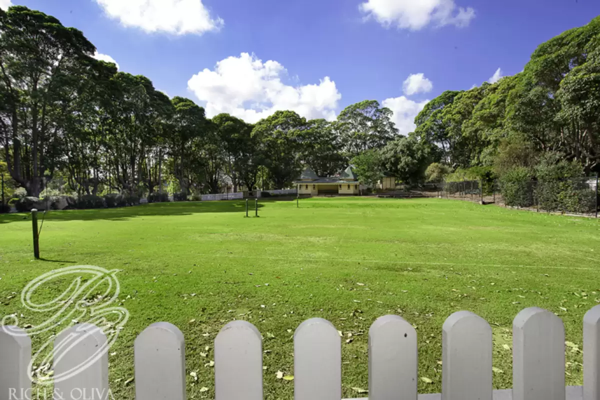 15 Appian Way, Burwood Sold by Rich & Oliva - image 15