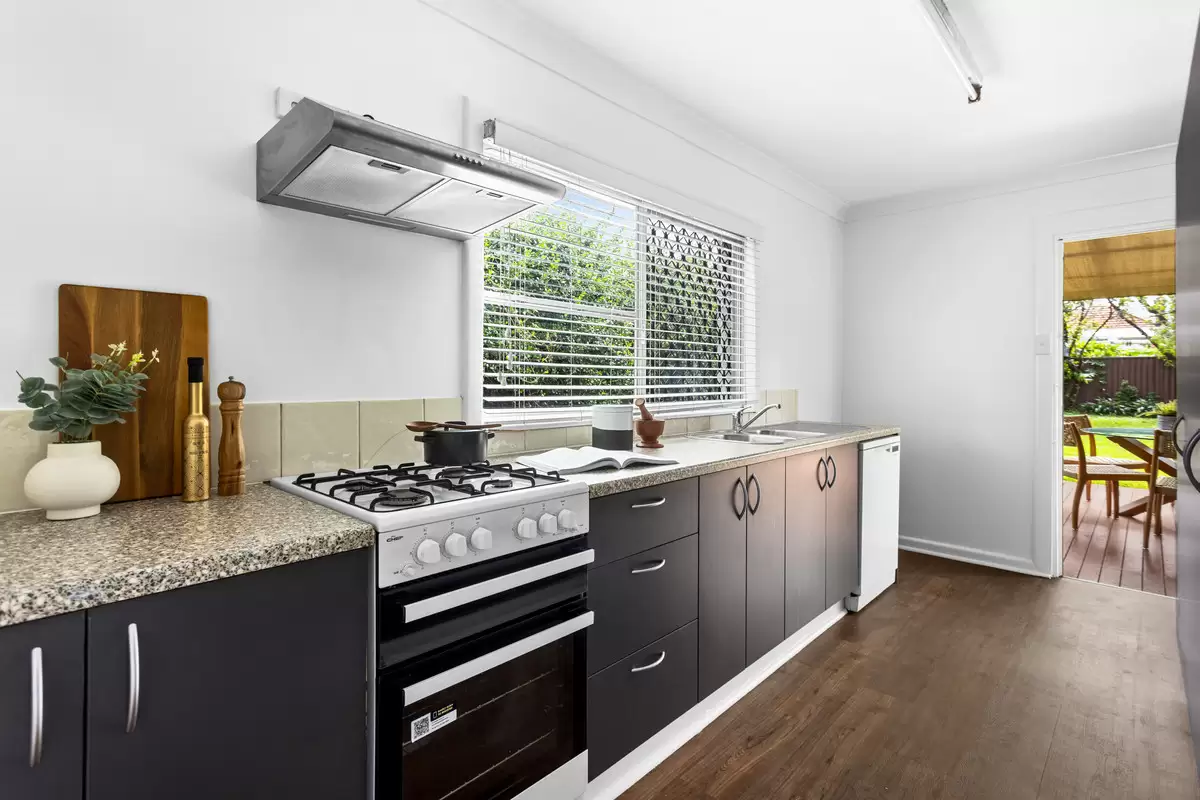 4 Queen Street, Croydon Park Leased by Rich & Oliva - image 3
