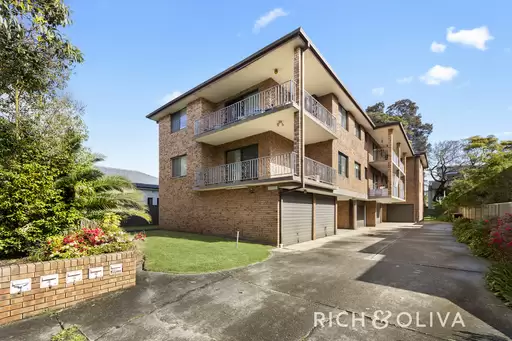 1/30 Sixth Avenue, Campsie Leased by Rich & Oliva