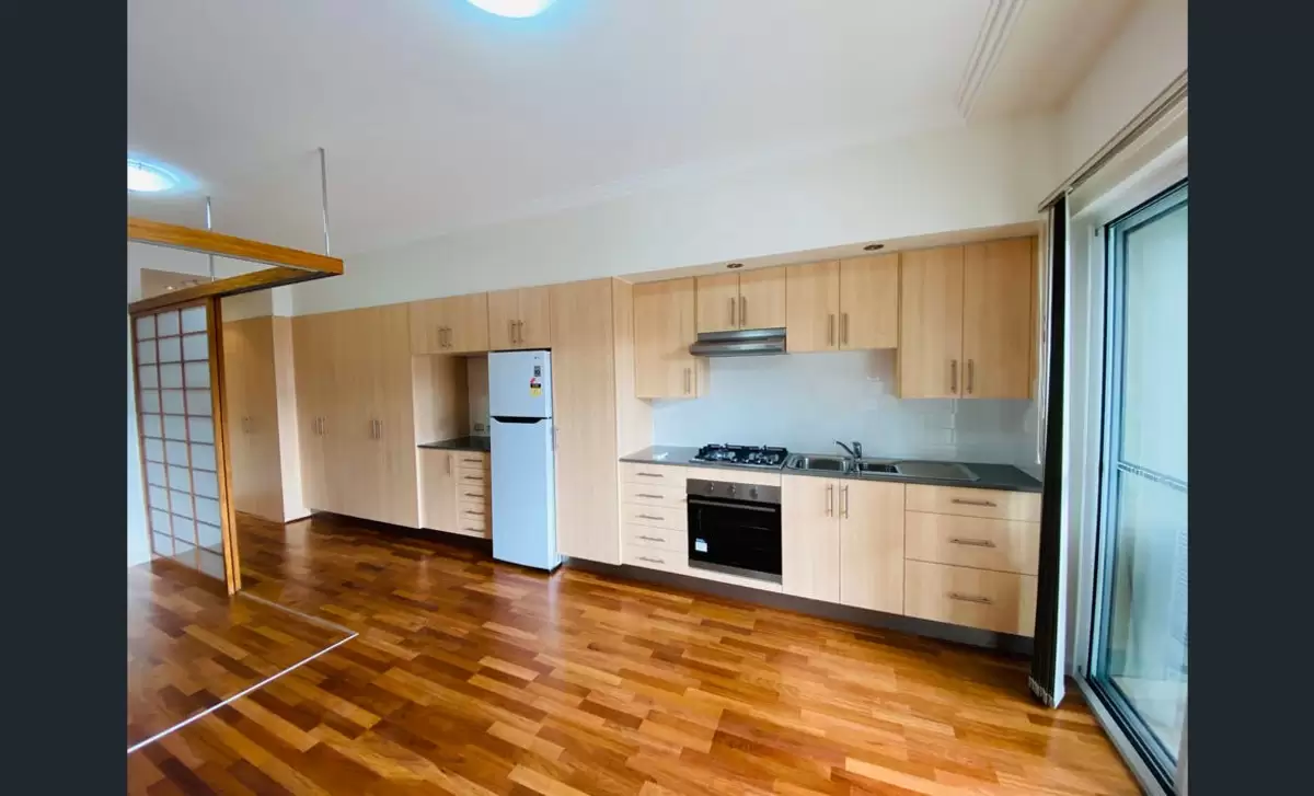 2/88-94 New Canterbury Road, Petersham Leased by Rich & Oliva - image 1