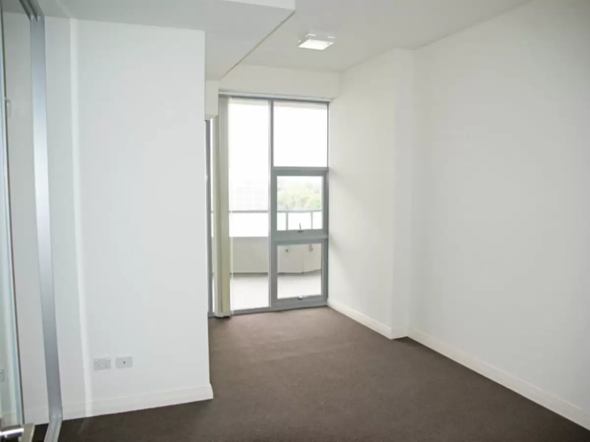 A706/1-17 Elsie Street, Burwood Leased by Rich & Oliva - image 6