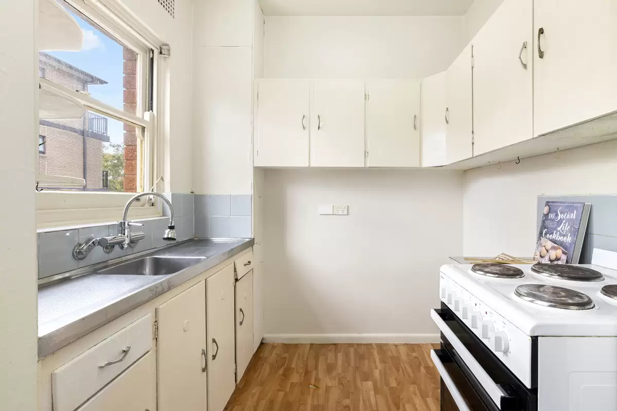 5/7 Vicliffe Avenue, Campsie Sold by Rich & Oliva - image 4