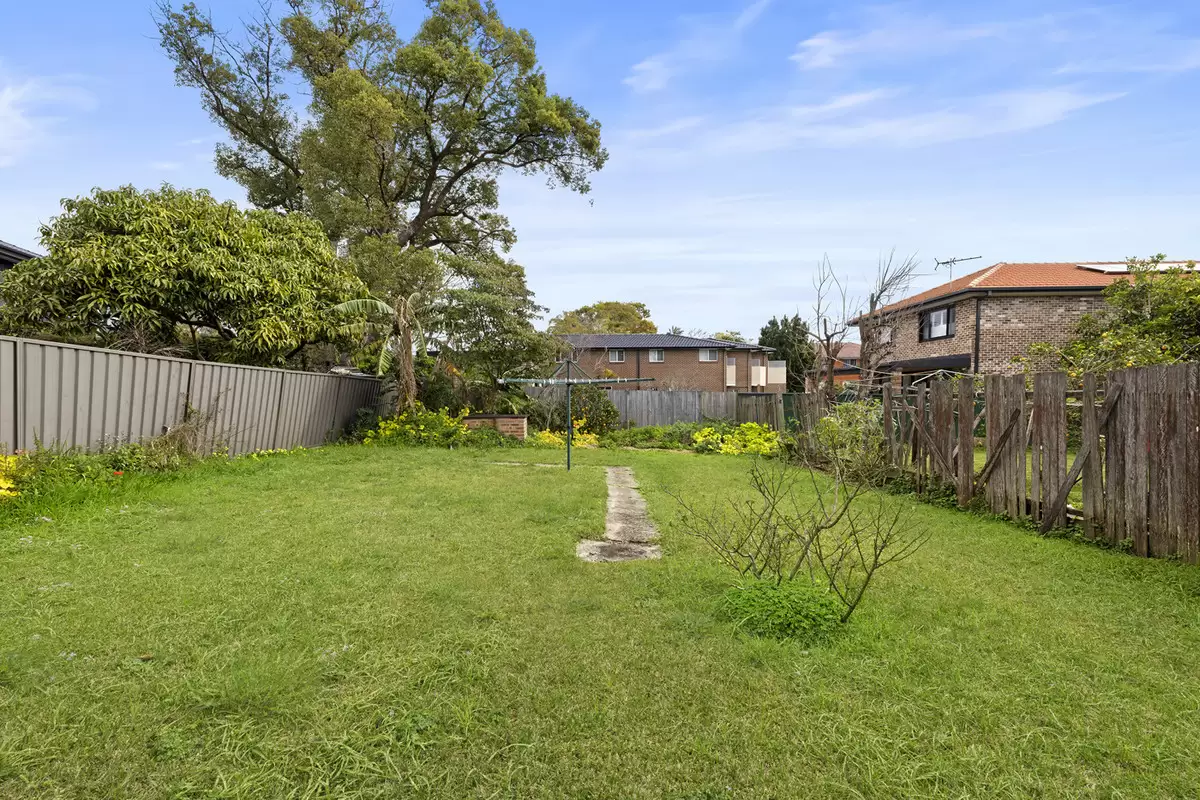 111 Holden Street, Ashfield Sold by Rich & Oliva - image 11