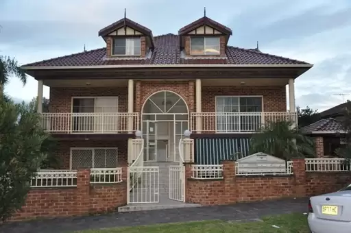 5/354-356 Livingstone Road, Marrickville Leased by Rich & Oliva