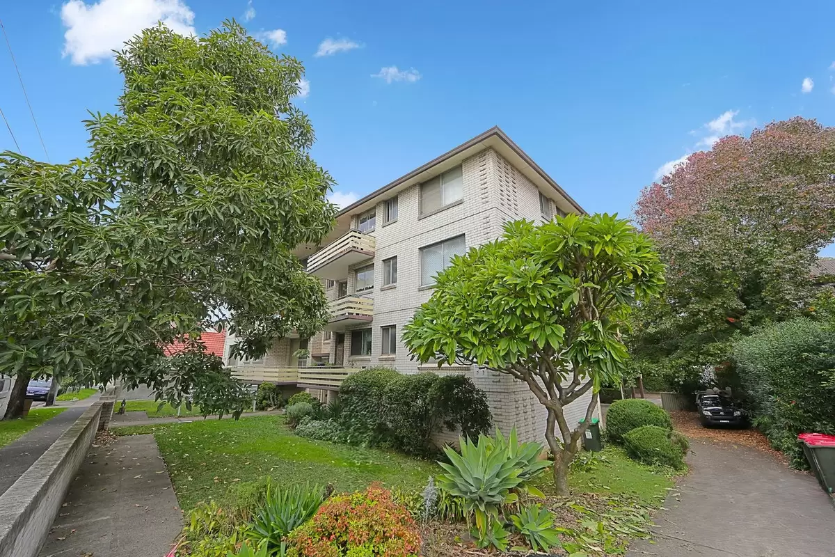 15/8-12 Hunter Street, Lewisham Leased by Rich & Oliva - image 7
