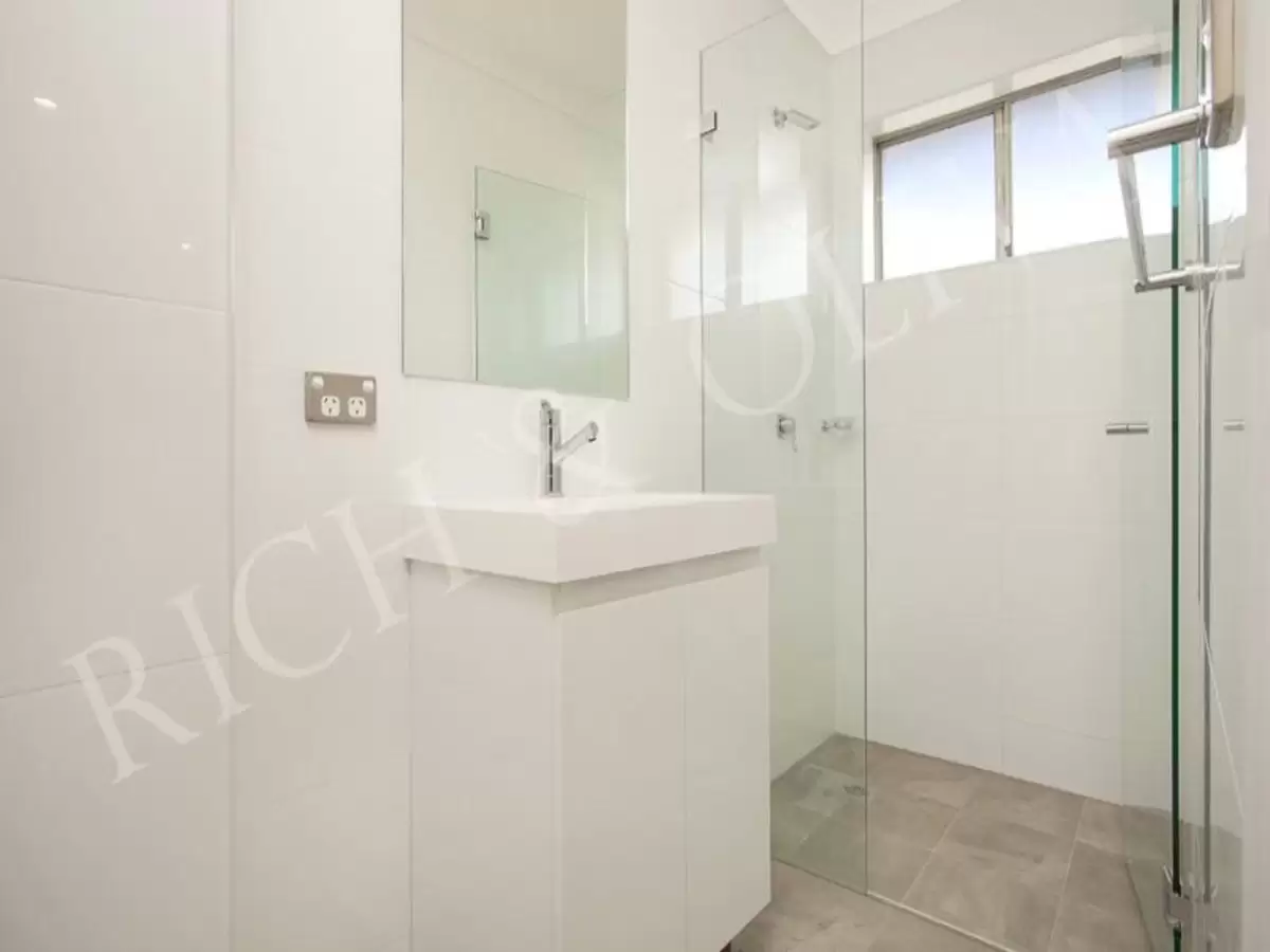 16/428 Darling Street, Balmain Leased by Rich & Oliva - image 4
