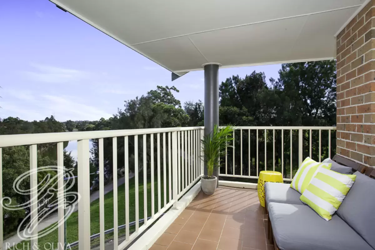 10/10 Broughton Street, Canterbury Sold by Rich & Oliva - image 9