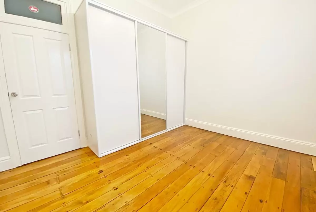 102 Albany Street, Stanmore Leased by Rich & Oliva - image 7