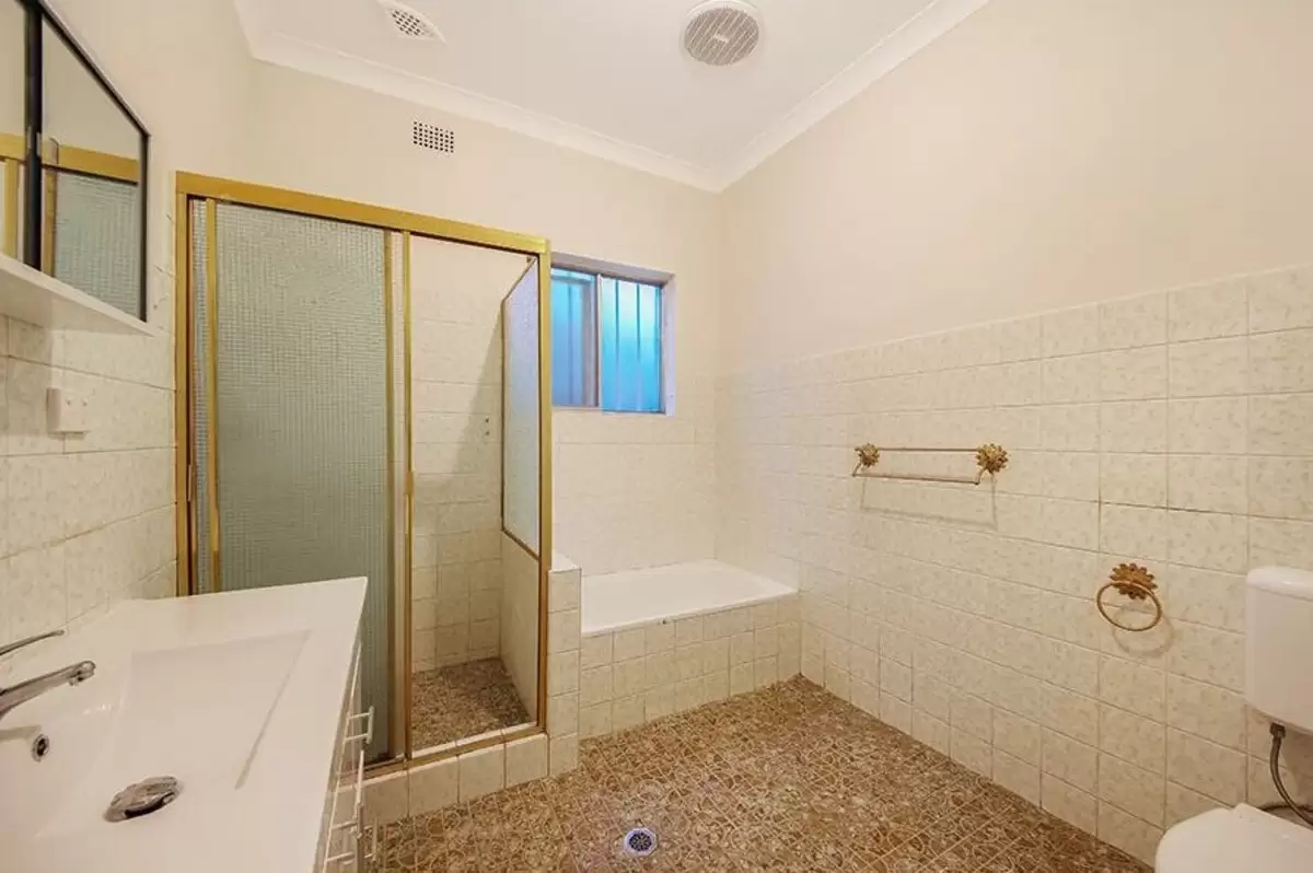 102 Albany Street, Stanmore Leased by Rich & Oliva - image 4