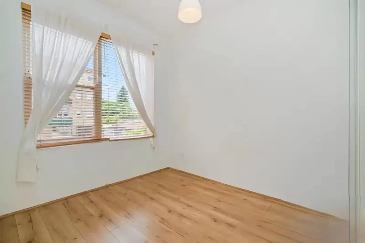 6/3A Gower Street, Summer Hill Leased by Rich & Oliva - image 3