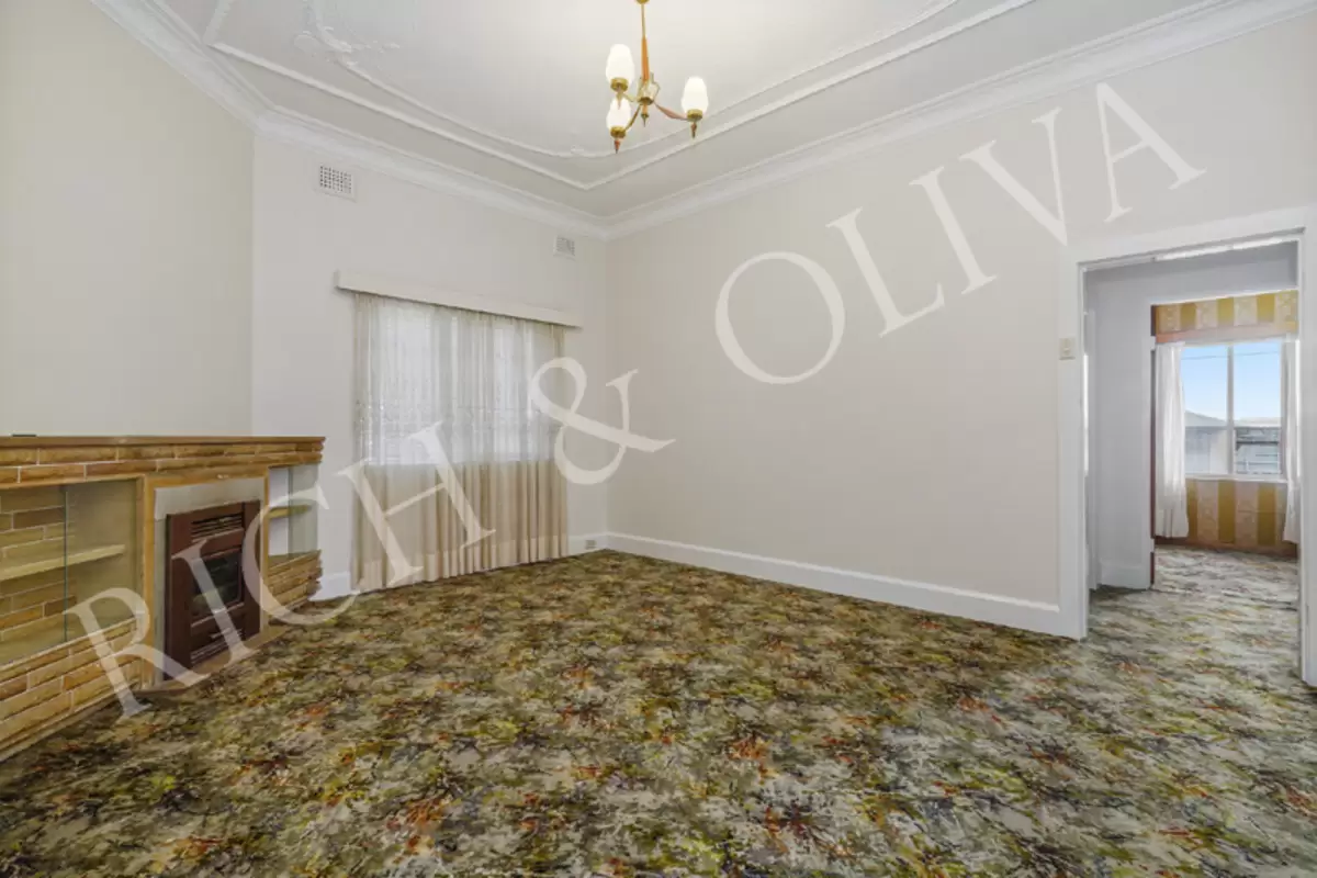 1 Checkley Street, Abbotsford Leased by Rich & Oliva - image 3