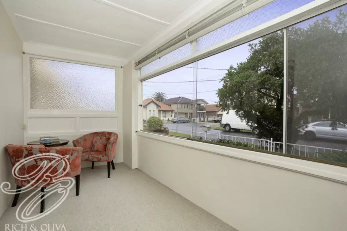 3 Page Avenue, Ashfield Sold by Rich & Oliva - image 5