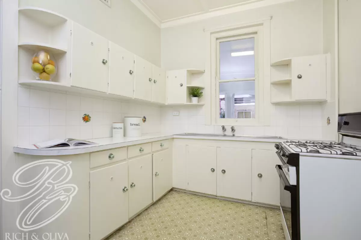 3 Page Avenue, Ashfield Sold by Rich & Oliva - image 6