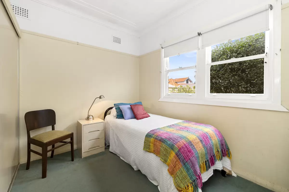 12 Tahlee Street, Burwood Sold by Rich & Oliva - image 14