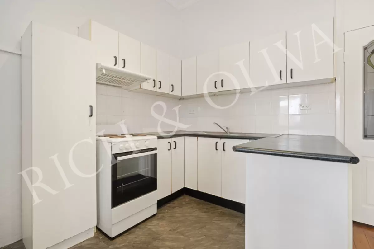 1/127 Liverpool Road, Burwood Leased by Rich & Oliva - image 2