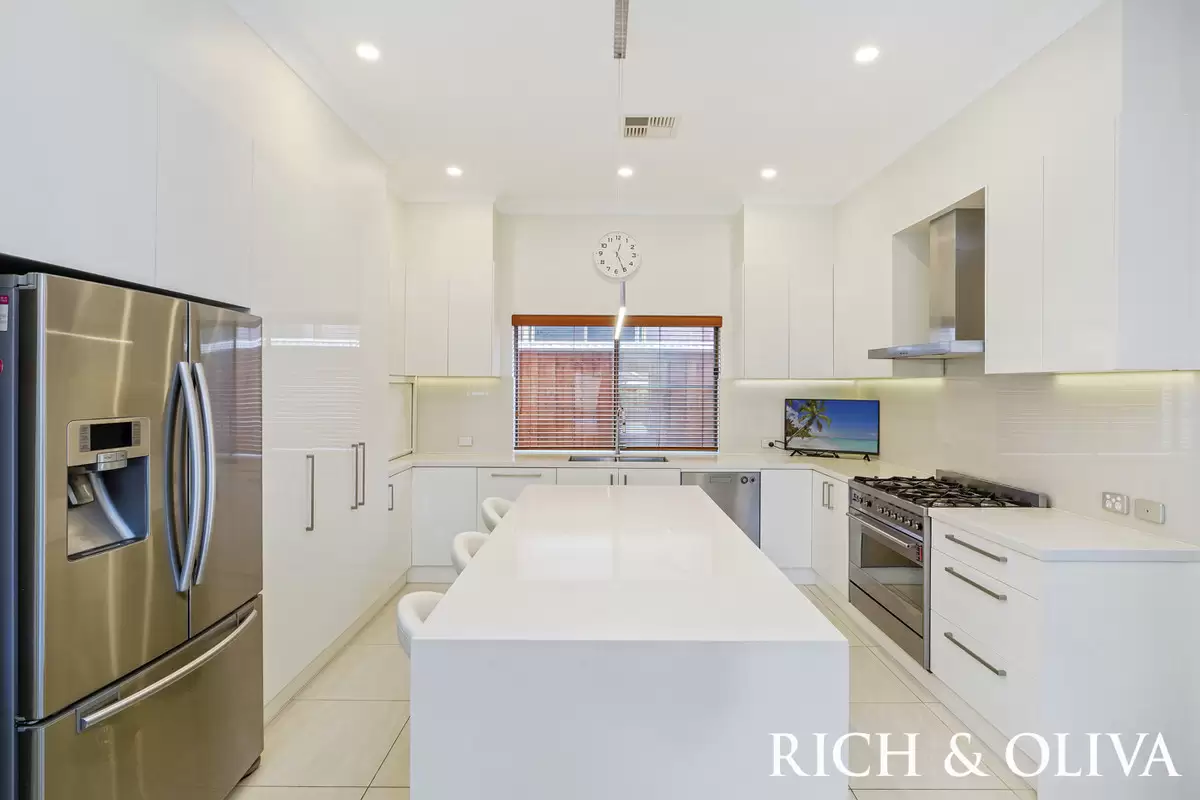 10 Ettrick Street, Ashbury Leased by Rich & Oliva - image 2