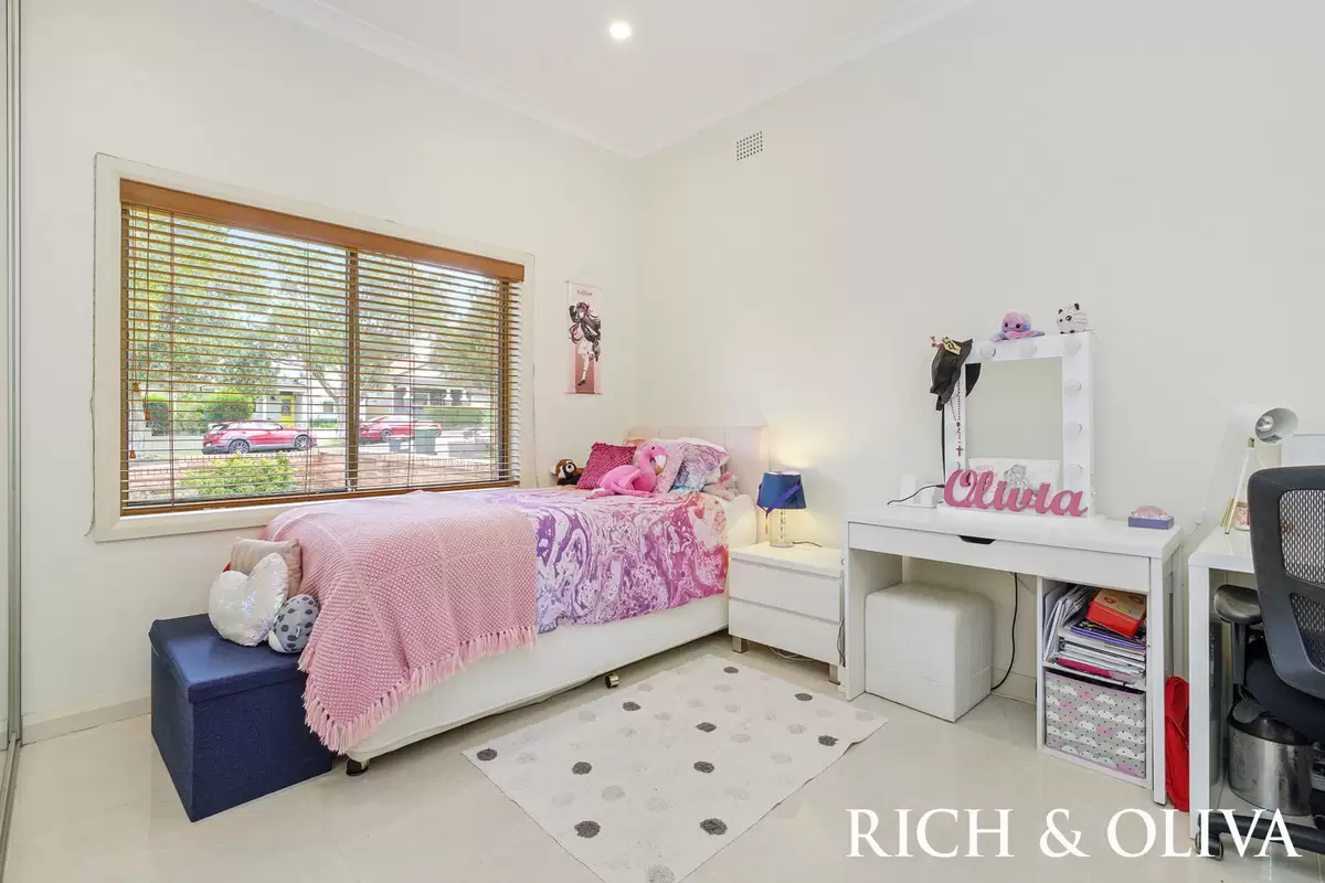 10 Ettrick Street, Ashbury Leased by Rich & Oliva - image 7