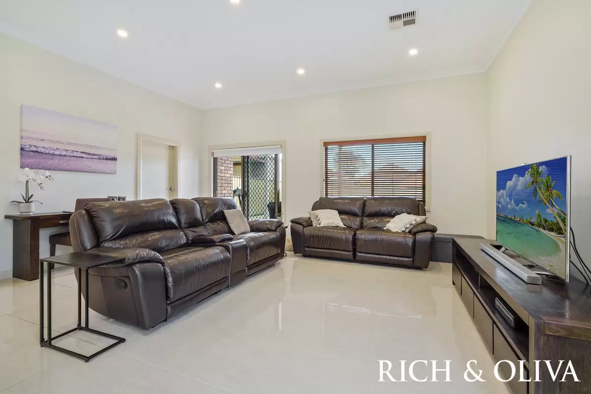 10 Ettrick Street, Ashbury Leased by Rich & Oliva - image 5
