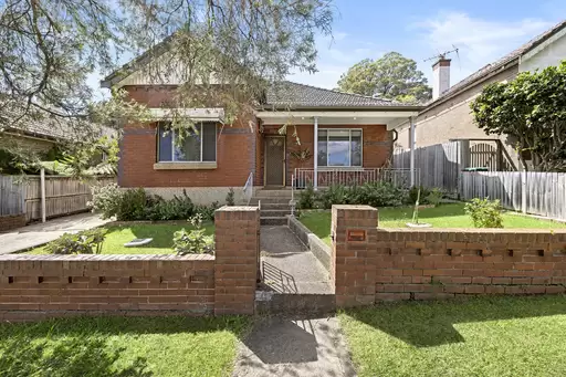 9 Allibone Street, Ashbury Sold by Rich & Oliva