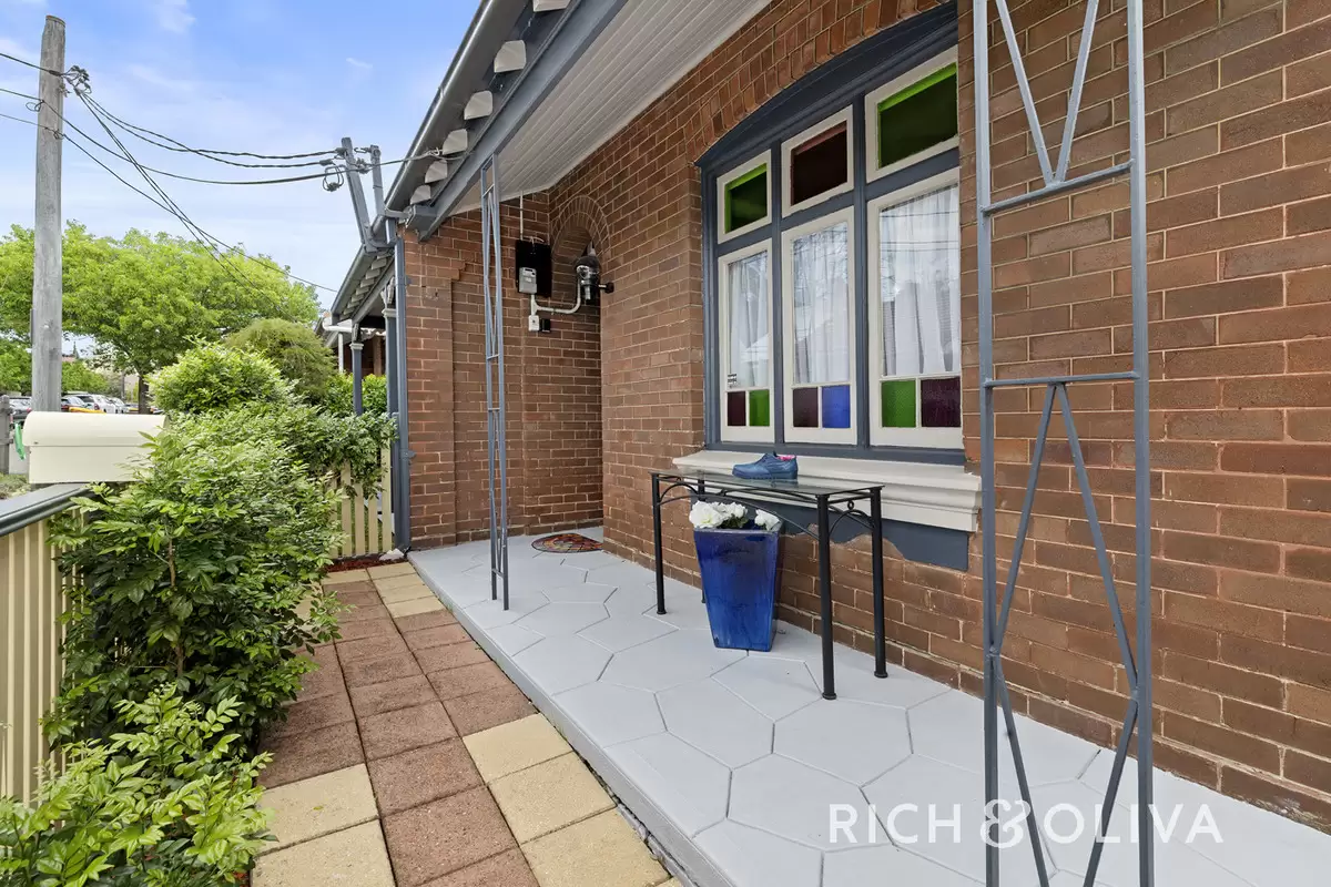 1 William Street, Ashfield Leased by Rich & Oliva - image 3