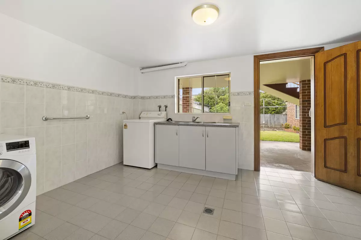 7 Burns Street, Croydon Sold by Rich & Oliva - image 11