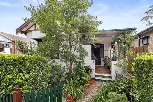 59 Third Street, Ashbury Sold by Rich & Oliva