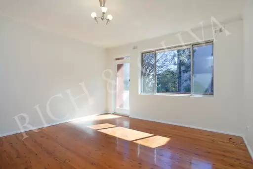 1/56 Second Avenue, Campsie Leased by Rich & Oliva