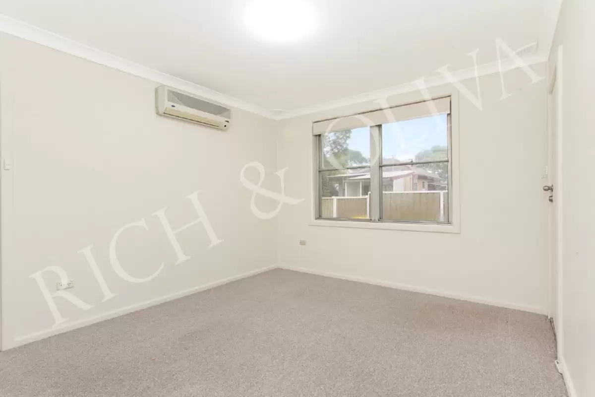 9B/25 Etonville Parade, Ashfield Leased by Rich & Oliva - image 2