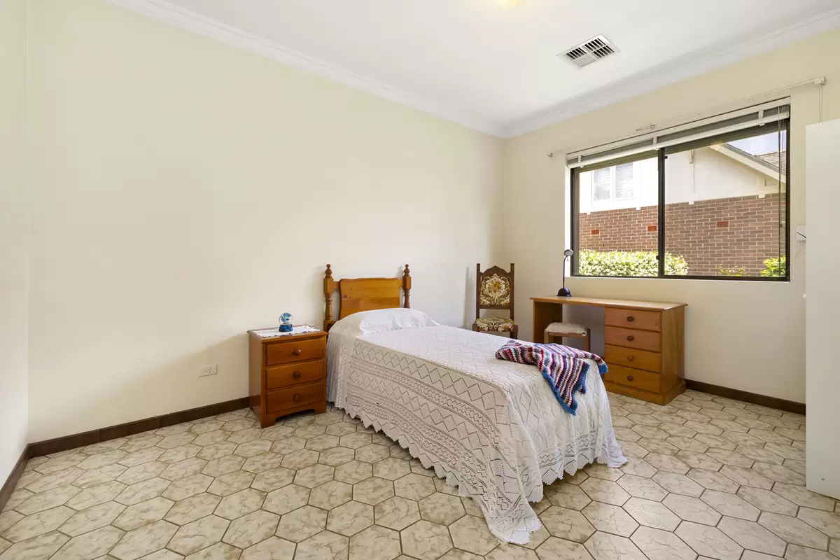2 Lea Street, Croydon Sold by Rich & Oliva - image 10