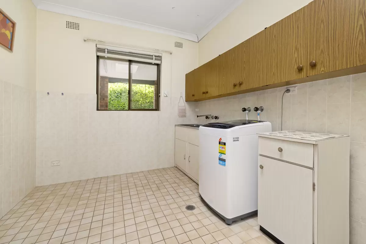 2 Lea Street, Croydon Sold by Rich & Oliva - image 12